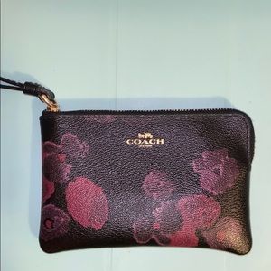 COPY - Small Coach Wristlet With Heritage Floral …